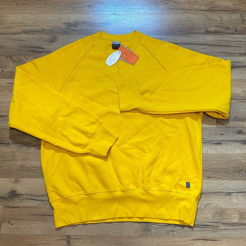 Y2K Nike maximum fleece crewneck